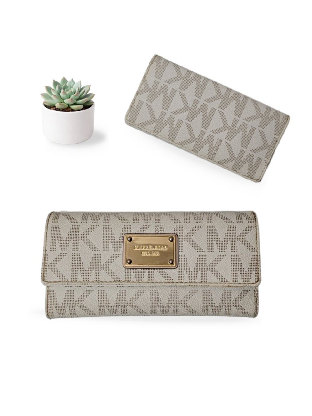 Michael Kors Signature Vanilla Flap Wallet Checkbook Cover MK Logo Gold Plate
